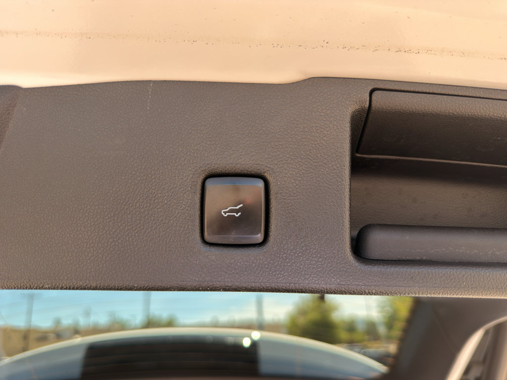Used 2022 Ford Escape SEL AWD/4WD image 17