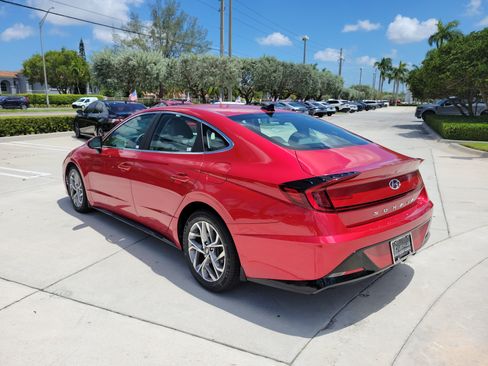 Used 2021 Hyundai Sonata SEL FWD image 6