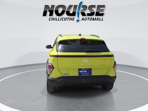 Used 2024 Hyundai Kona SEL AWD/4WD image 7