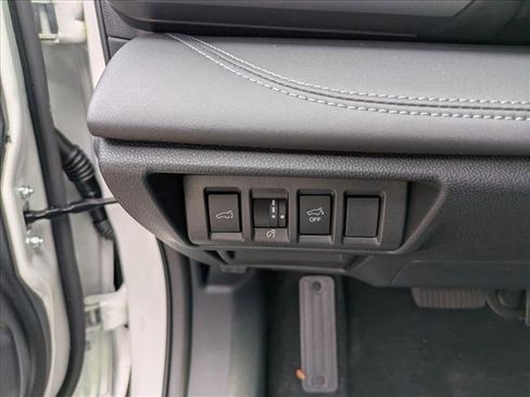 New 2025 Subaru Outback Limited image 19