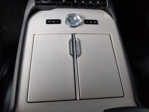 New 2026 Lincoln Navigator L Premier image 37