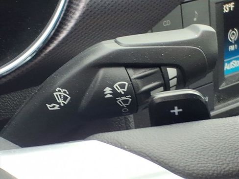 Used 2017 Ford Mustang Coupe image 16