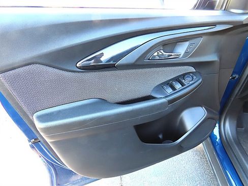 Used 2021 Chevrolet TrailBlazer LT w/ Convenience Package image 26