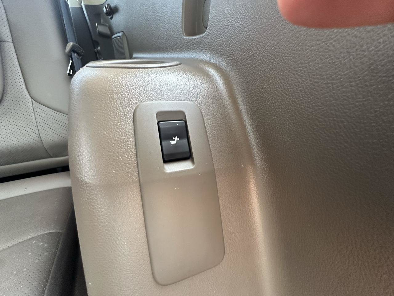 Used 2013 Lexus GX 460 Premium AWD/4WD image 43