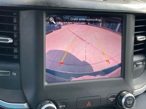 Used 2019 RAM 1500 Big Horn RWD image 18