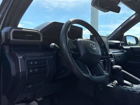 Used 2025 Toyota Tacoma SR5 RWD image 17