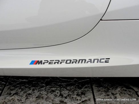 Used 2023 BMW 840i Coupe w/ M Sport Professional Package RWD image 8