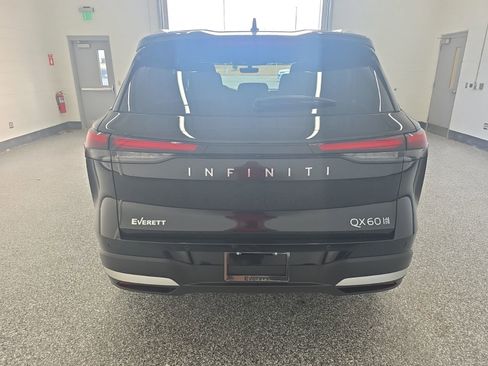 New 2026 INFINITI QX60 Luxe w/ Cargo Package AWD/4WD image 4