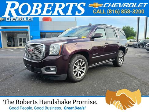 Used 2017 GMC Yukon Denali AWD/4WD image 1