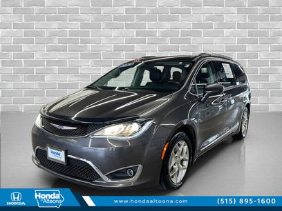Used 2019 Chrysler Pacifica Touring-L Plus w/ Tire & Wheel Group