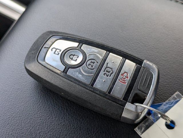 Used 2023 Ford Explorer XLT w/ Equipment Group 202A AWD/4WD image 36