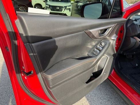 Used 2023 Subaru Crosstrek 2.5i Limited w/ Popular Package #2 image 12