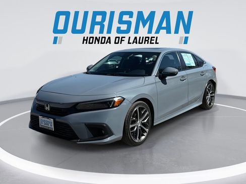 Used 2023 Honda Civic Touring image 1