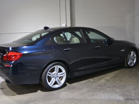 Used 2011 BMW 550i 550i image 3