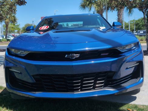 Used 2023 Chevrolet Camaro SS RWD image 3