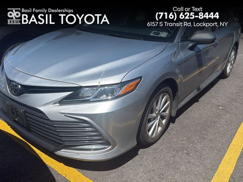 Used 2023 Toyota Camry LE FWD image 1