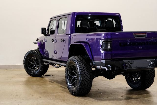 Used 2026 Jeep Gladiator Sport AWD/4WD image 42