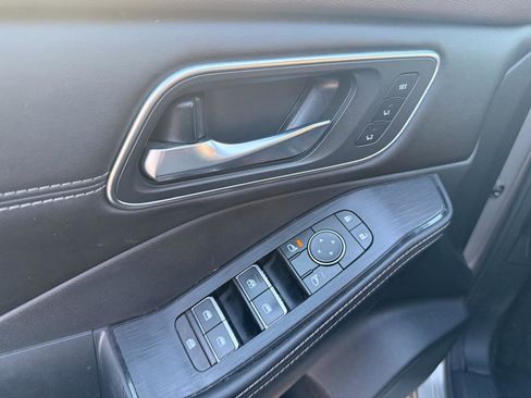 Used 2021 Nissan Rogue SL w/ Premium Package image 32