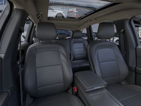 New 2026 Lincoln Nautilus Reserve w/ Jet Appearance Package AWD/4WD image 10