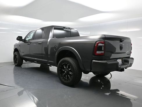 Used 2022 RAM 2500 Limited image 6