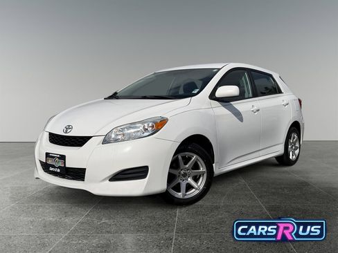 Used 2012 Toyota Matrix L FWD image 1