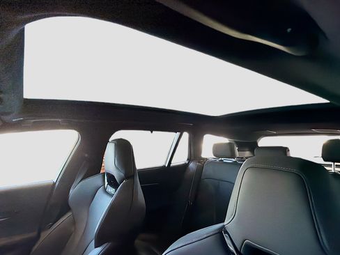 New 2026 BMW M5 Touring image 24