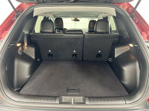 Used 2020 Jeep Cherokee Latitude Plus image 23