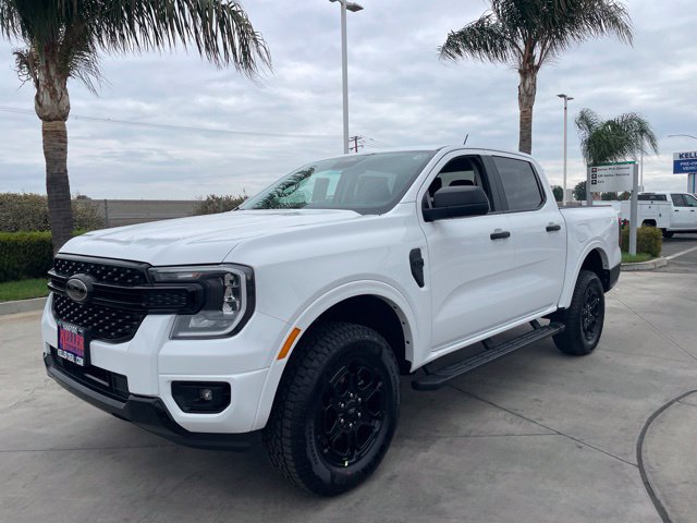 New 2026 Ford Ranger XLT w/ Black Appearance Package RWD image 1
