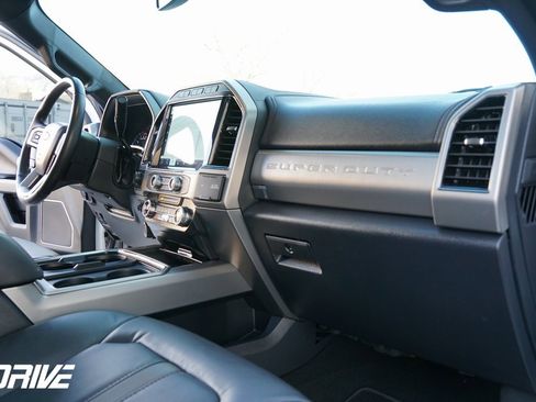 Used 2022 Ford F350 Platinum image 50