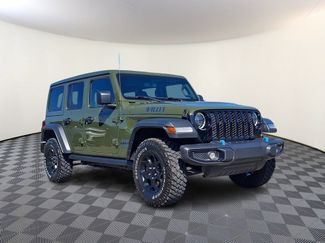 Used 2023 Jeep Wrangler Unlimited w/ Sun & Screen Package AWD/4WD video 1