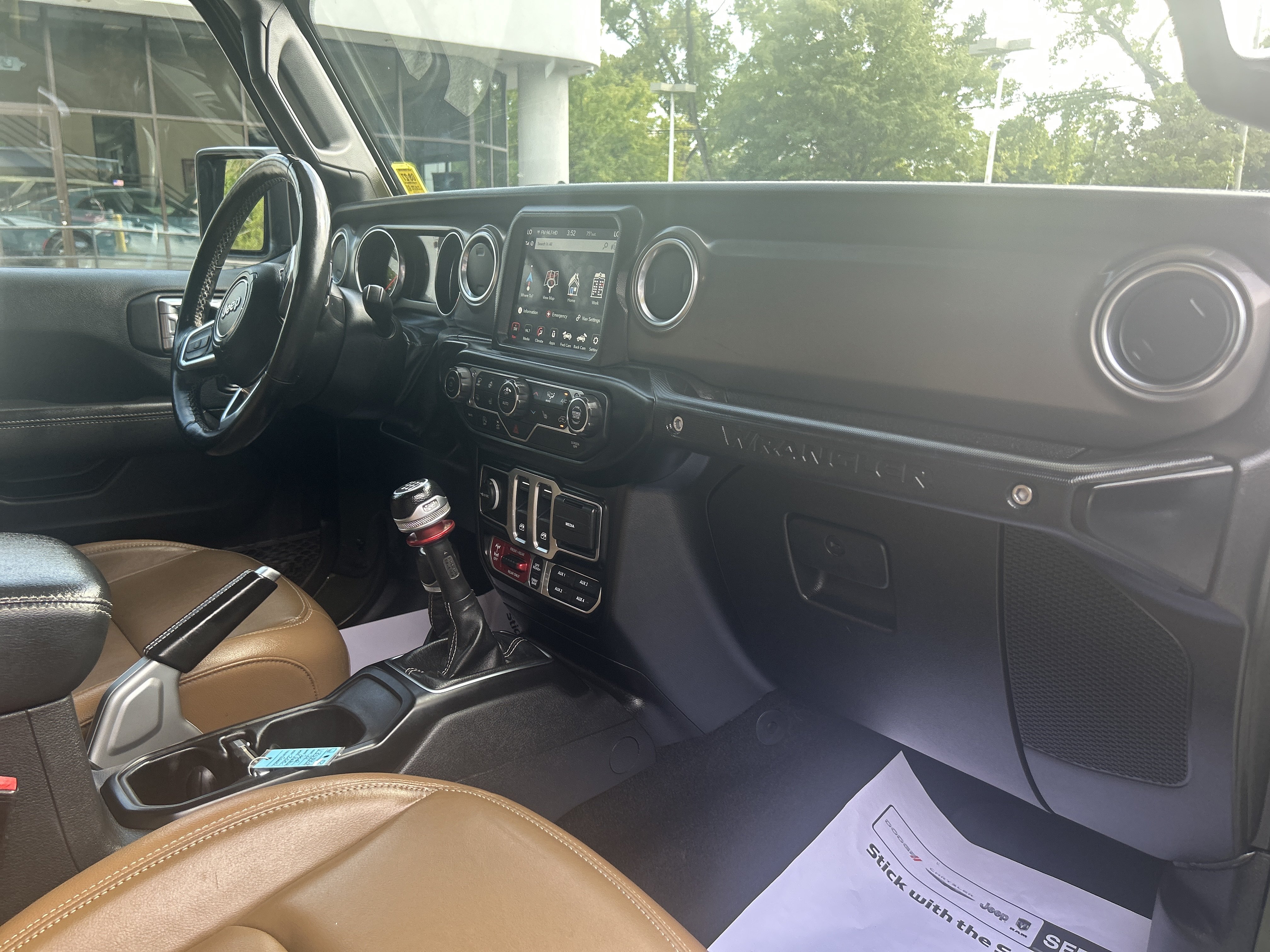 Certified 2021 Jeep Wrangler Rubicon AWD/4WD image 17
