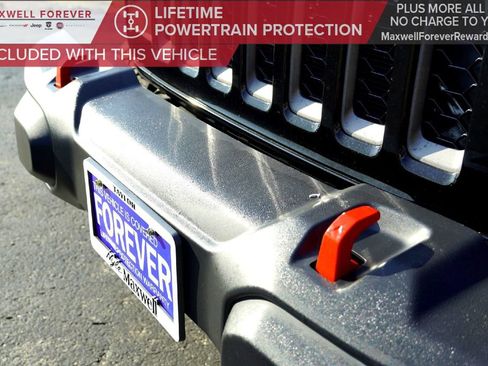 Used 2022 Jeep Gladiator Rubicon w/ Safety Group image 10