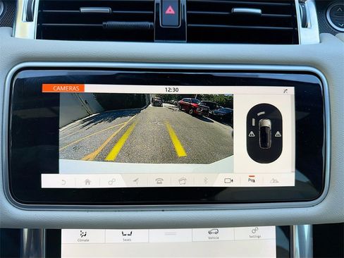 Used 2021 Land Rover Range Rover Sport HSE Silver Edition image 15