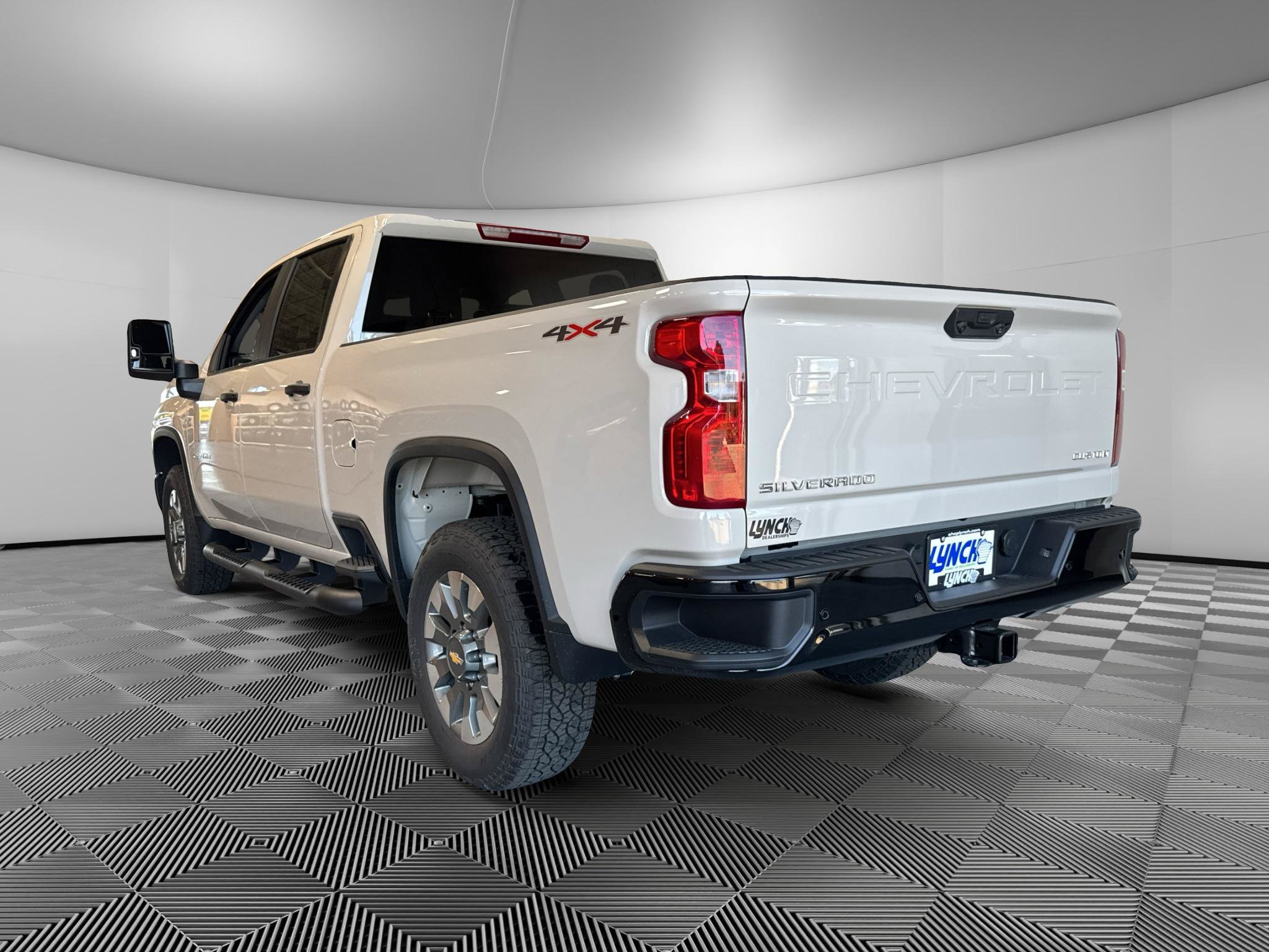 New 2026 Chevrolet Silverado 2500 Custom w/ Custom Value Package AWD/4WD image 3