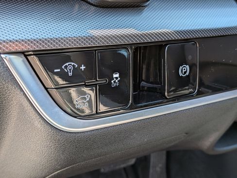 Used 2023 Kia Sportage SX FWD image 17
