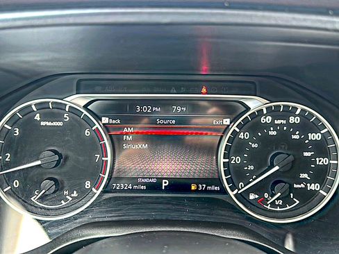 Used 2021 Nissan Rogue SL FWD image 28