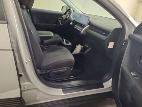 Used 2024 Hyundai Ioniq 5 SEL image 13