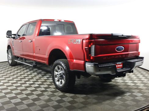 Used 2019 Ford F350 Lariat w/ Lariat Ultimate Package image 3