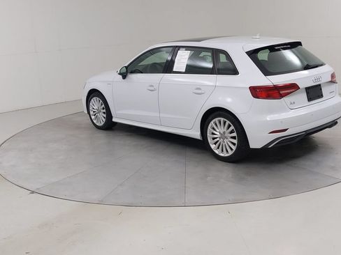 Used 2018 Audi A3 e-tron Prestige w/ Prestige Package FWD image 17