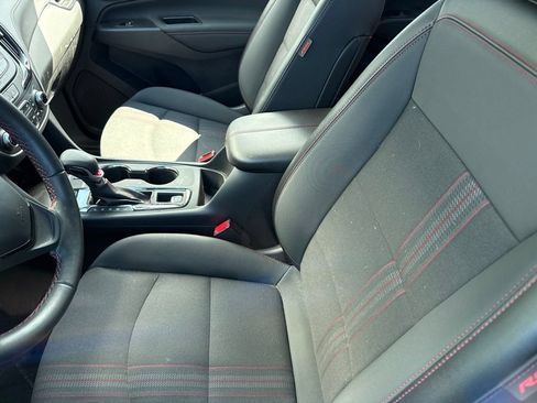 Used 2024 Chevrolet Equinox RS w/ LPO, Floor Liner Package AWD/4WD image 9