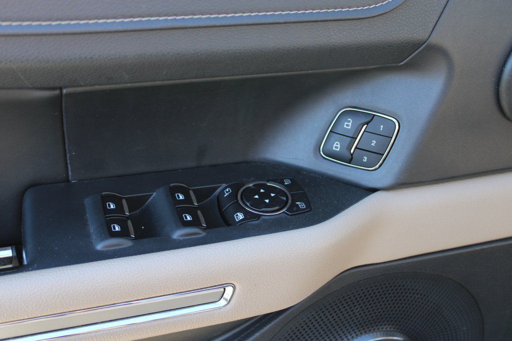Used 2024 Ford Expedition Max Limited RWD image 33