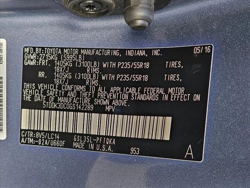 Used 2016 Toyota Sienna XLE w/ XLE Navigation Package image 25