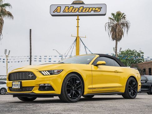 Used 2017 Ford Mustang Premium w/ Pony Package RWD image 2
