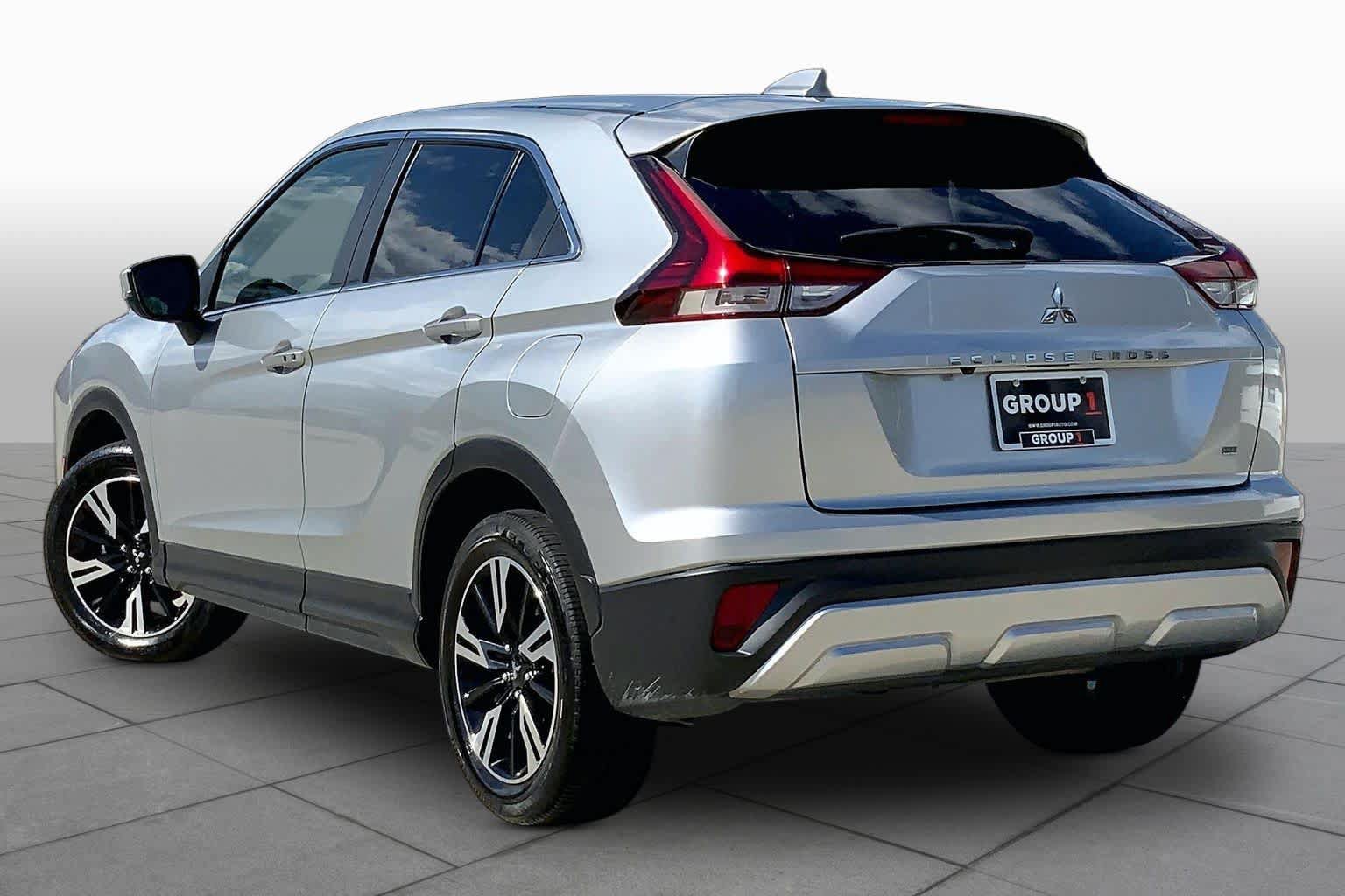 Used 2025 Mitsubishi Eclipse Cross SE AWD/4WD image 12