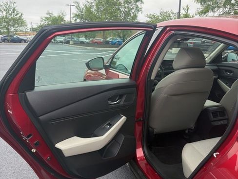 Used 2025 Honda Accord SE image 22