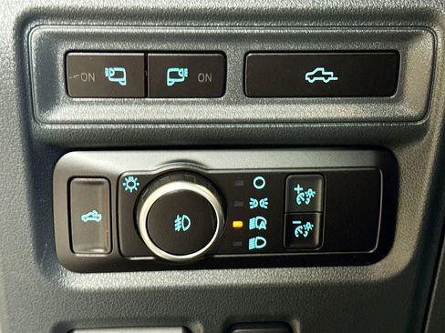 Used 2023 Ford F150 Lariat w/ Equipment Group 502A High AWD/4WD image 12