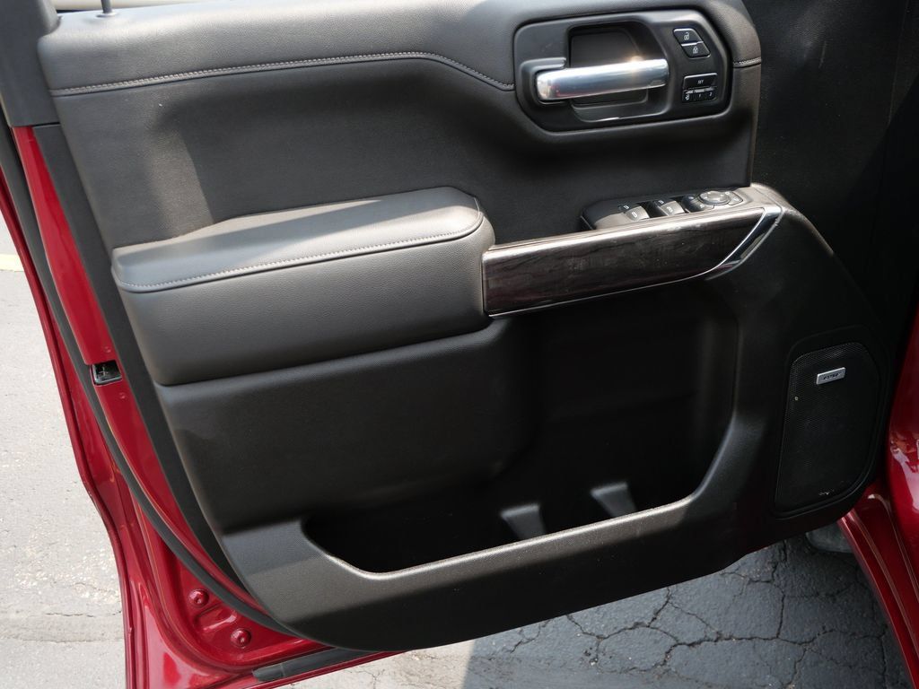 Used 2020 Chevrolet Silverado 1500 LTZ AWD/4WD image 18