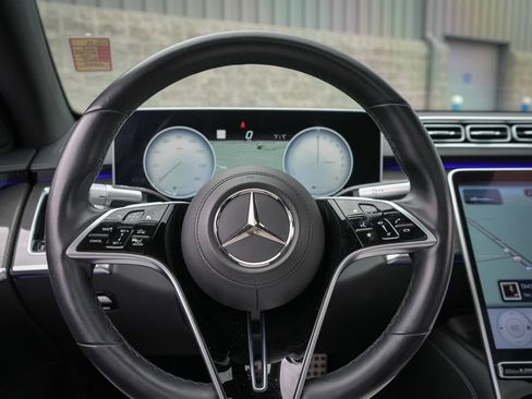 Used 2023 Mercedes-Benz S 580e 4MATIC Sedan w/ AMG Line image 49