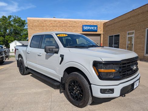 Used 2024 Ford F150 XLT w/ Equipment Group 302A MID AWD/4WD image 4