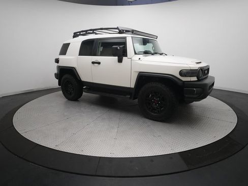Used 2012 Toyota FJ Cruiser 4WD w/ Upgrade Pkg image 33